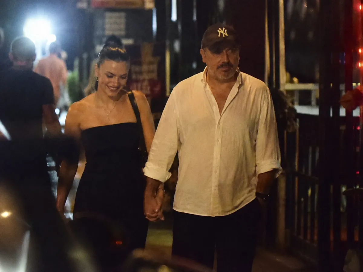 Nişantaşı'nda Aşk Pozu! Görkem Uludüz Evlilik Yolunda İlk Kez Nişanlısıyla Görüntülendi