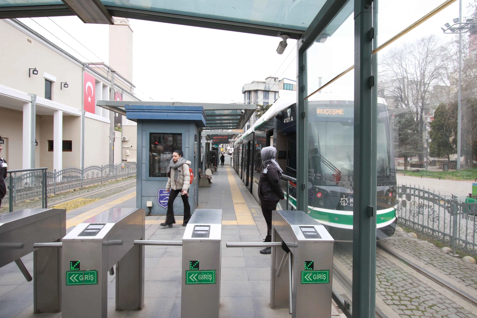 Kocaeli Büyükşehir’den yaşlılara özel etkinlik