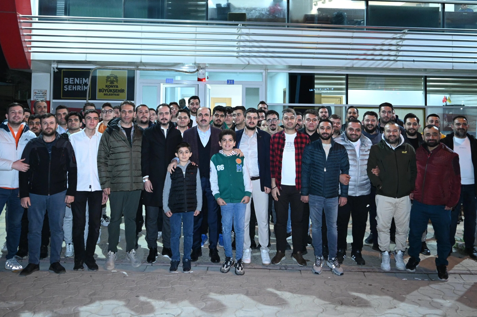 Konya'da Çalışan Gençlik Meclisi üyeleri sahurda bir araya geldi