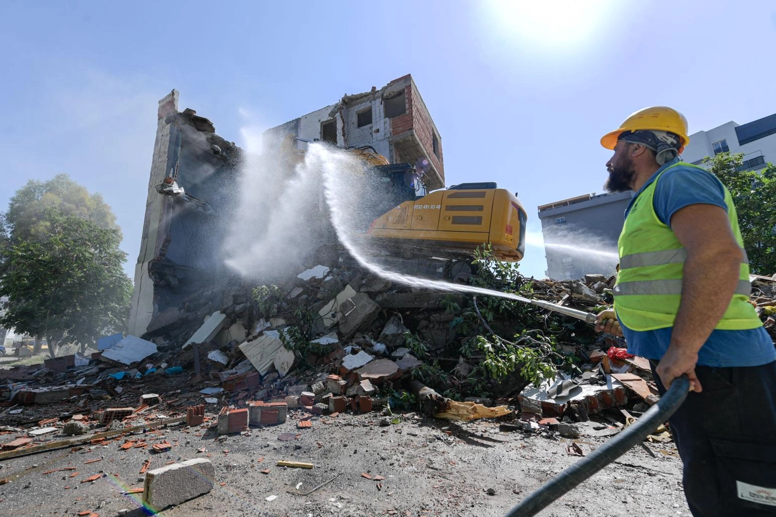 İzmir Karşıyaka’da kesintisiz ulaşım için dev yatırım