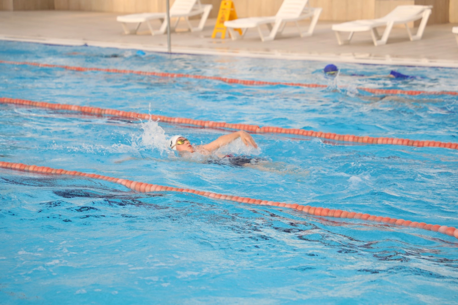 İnegöl’de yüzme eğitimlerine yoğun ilgi