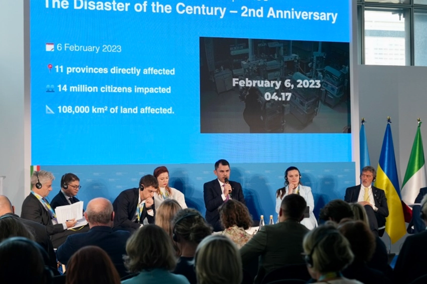 Roma'da Türkiye'nin deprem tecrübesini anlattı... Bakan Kurum: Ukrayna’nın yeniden inşasına hazırız