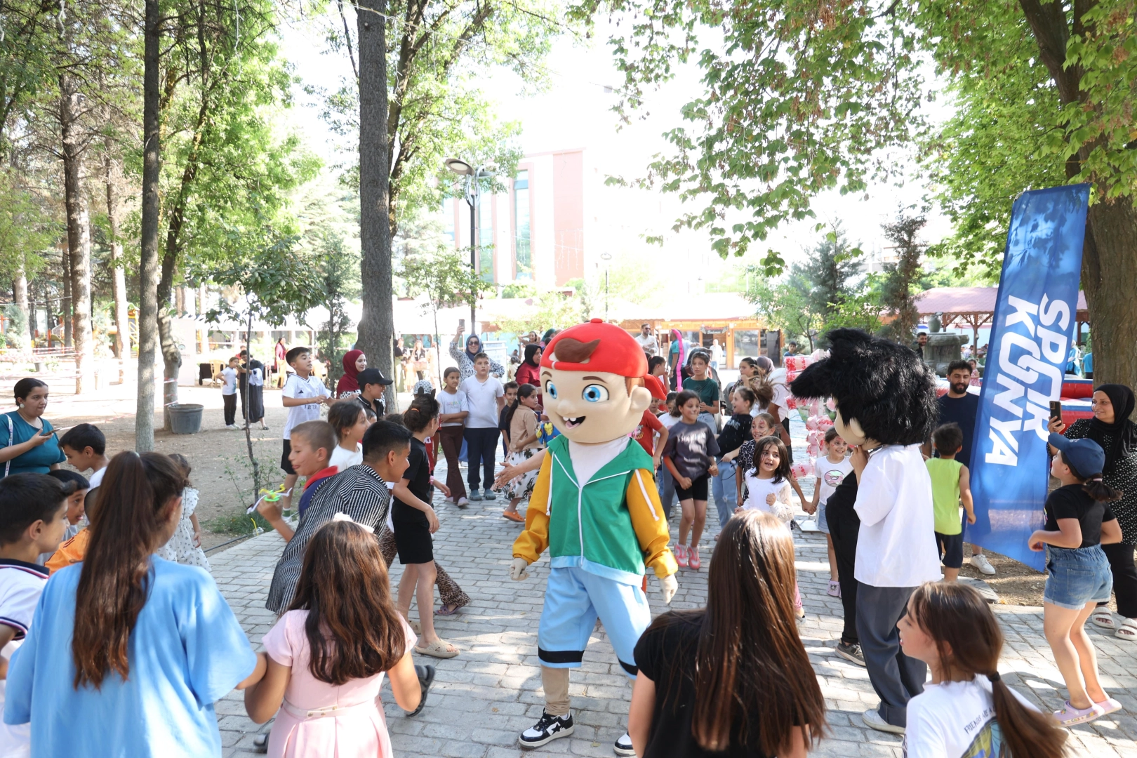 Konya'da 14 ilçede şenlikli yaz başladı