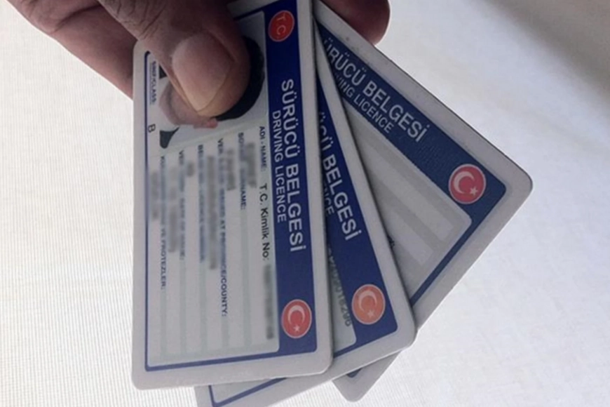 Eski tip ehliyetler için son tarih 31 Temmuz... Yenilemeyenler 7 bin 423 TL ceza ödeyecek!