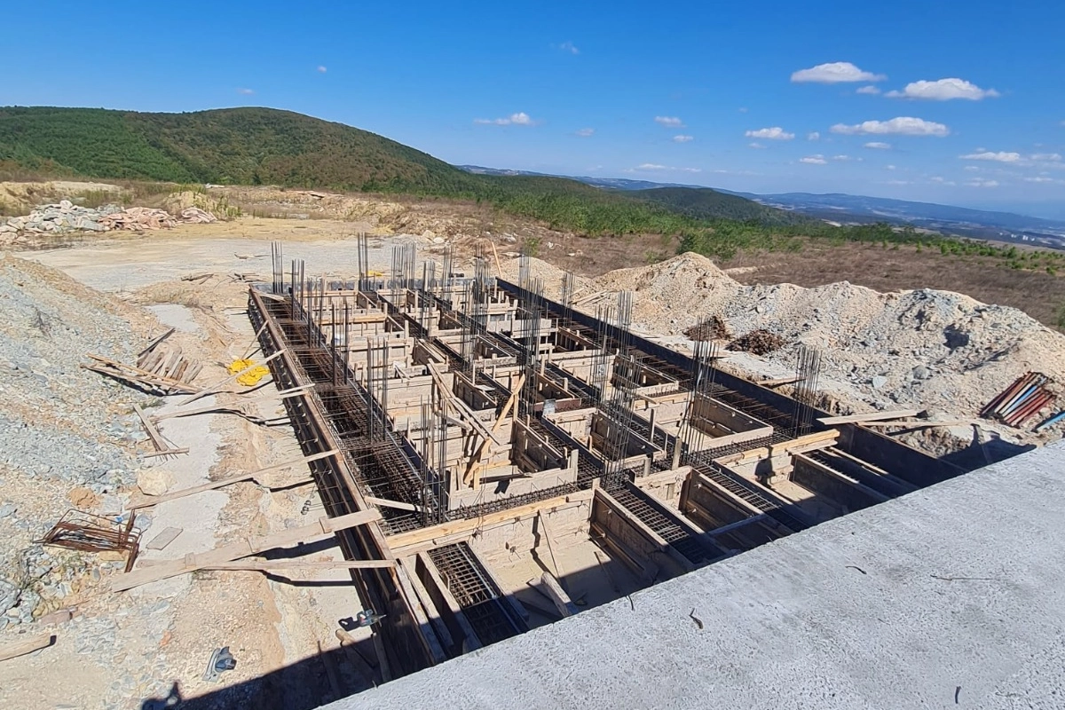 İzmit'te Dost Pati Yaşam Alanı’nda çalışmalar sürüyor