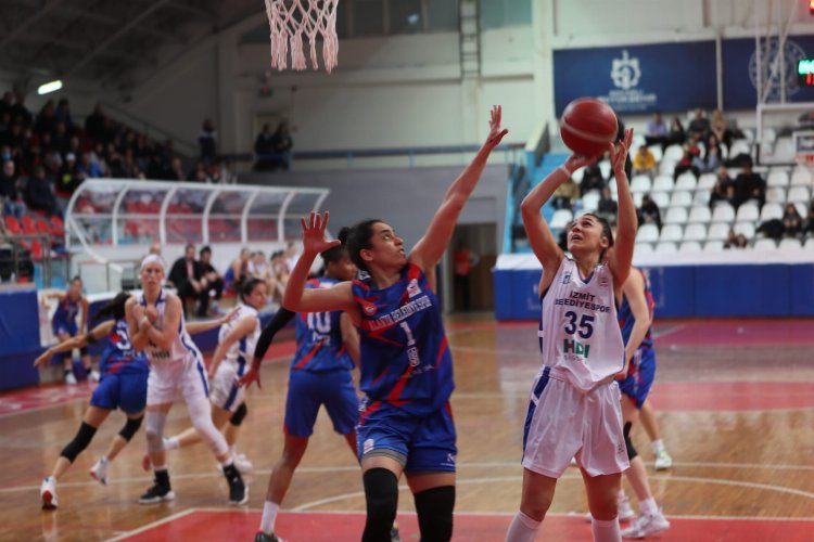 İzmit’in ‘Peri’ masalı sürüyor: 78-59