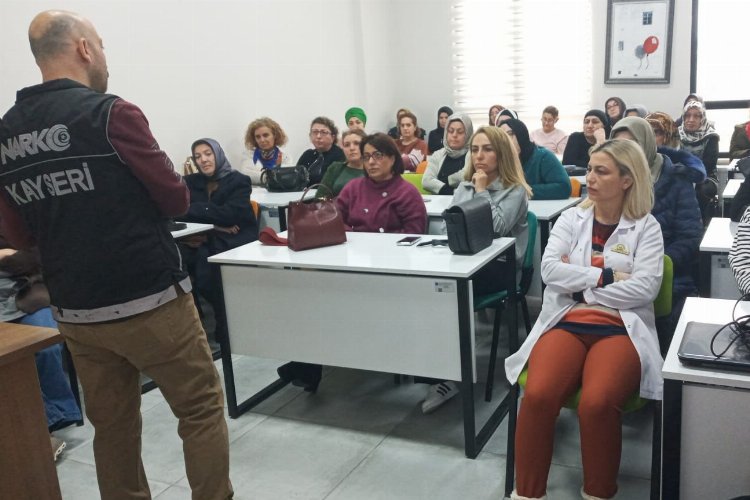 KAYMEK’ten ‘narko rehber’ eğitimi
