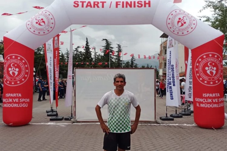 Manisalı atlet Isparta’da koştu