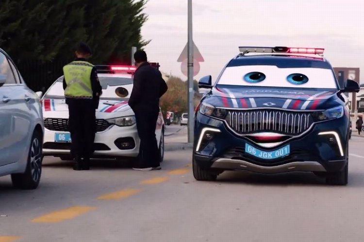 Jandarma Togg ile ‘trafik’ farkındalığı