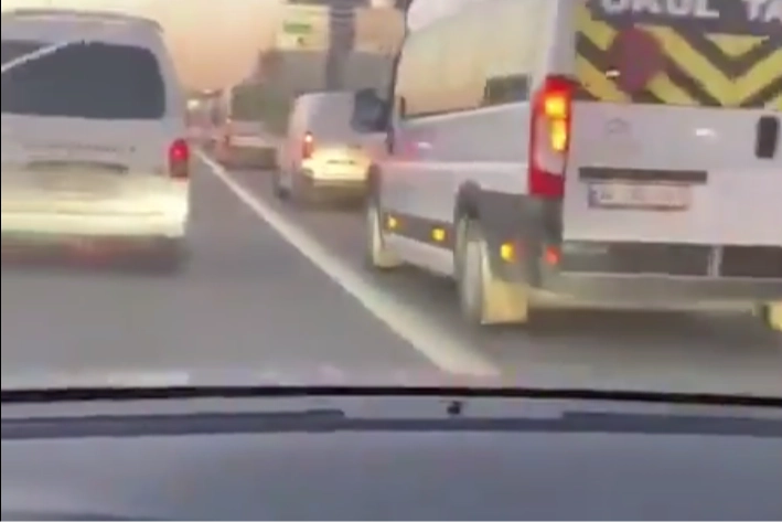 Bakan Yerlikaya’dan aferin aldı!