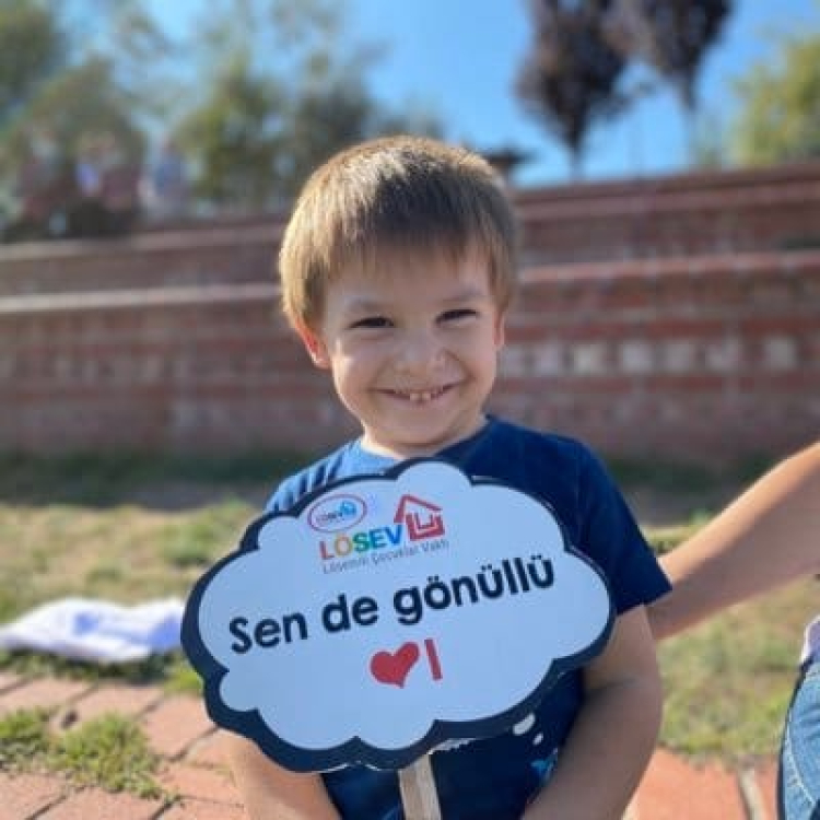 LÖSEV ‘gönüllü’ olmaya davet ediyor!