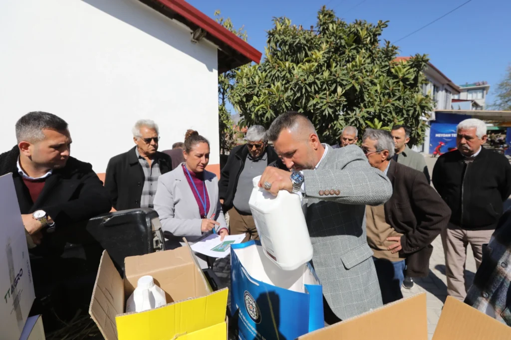 Muğla’da dondan zarar gören üreticilere destek