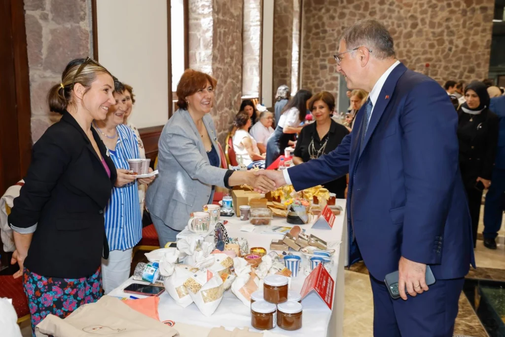 Başkan Tugay: İzmir ‘Kadın Dostu Kent’ olmayı sürdürecek