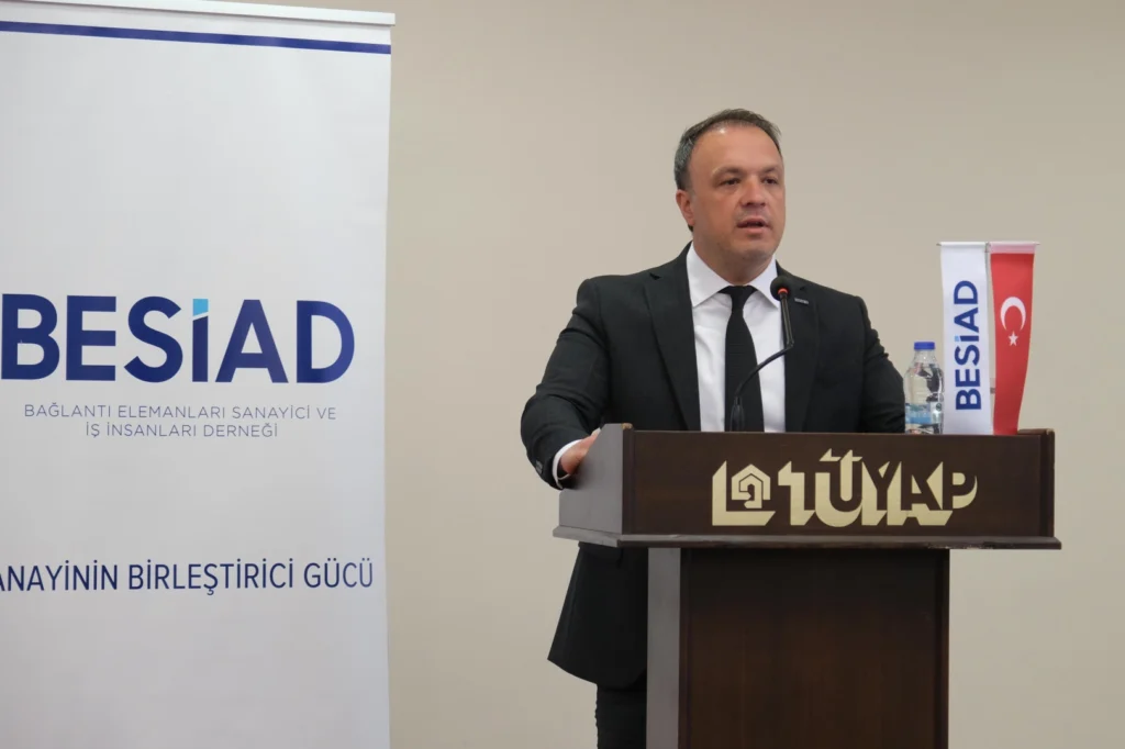 BESİAD’da Sinan Topuk güven tazeledi