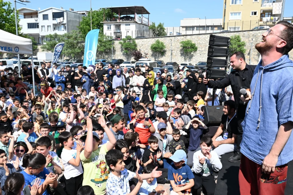 Bursa’da ‘Teknoloji ve Gençlik’ rüzgarı esti