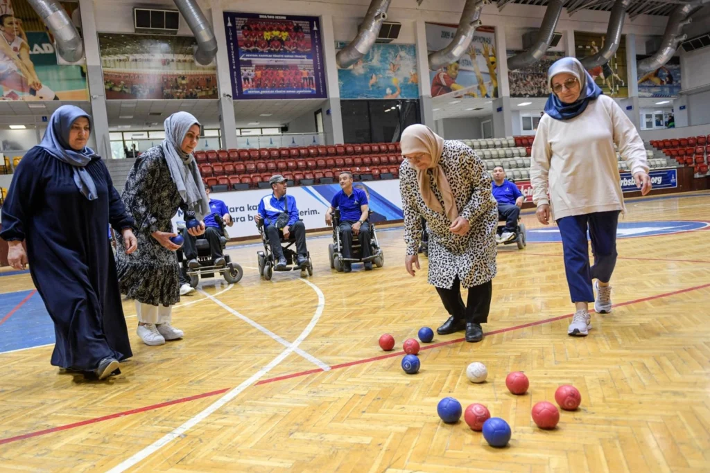 İzmir Boccia takımının görünmez kahramanları… Fedakâr anneler çocukların en büyük destekçisi
