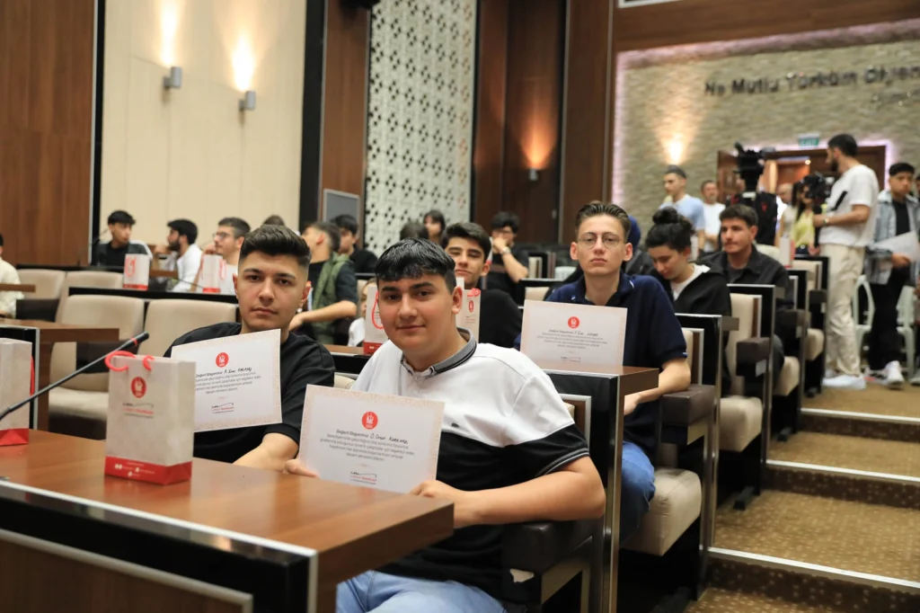 Ankara Keçiören Belediyesi’nde stajyerlere anlamlı veda