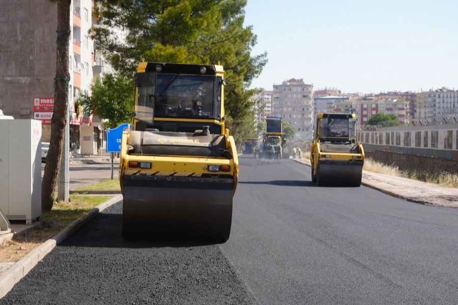 Diyarbakır Büyükşehir’den çifte asfalt çalışması