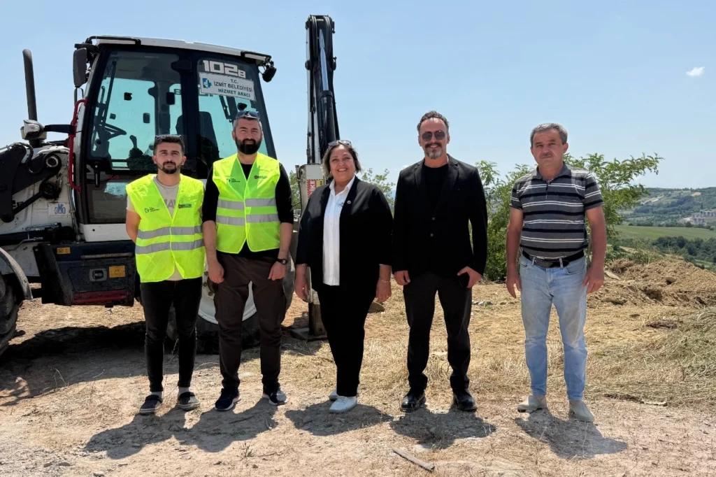 Kocaeli İzmit’te kurban özel atık toplama alanları oluşturuyor