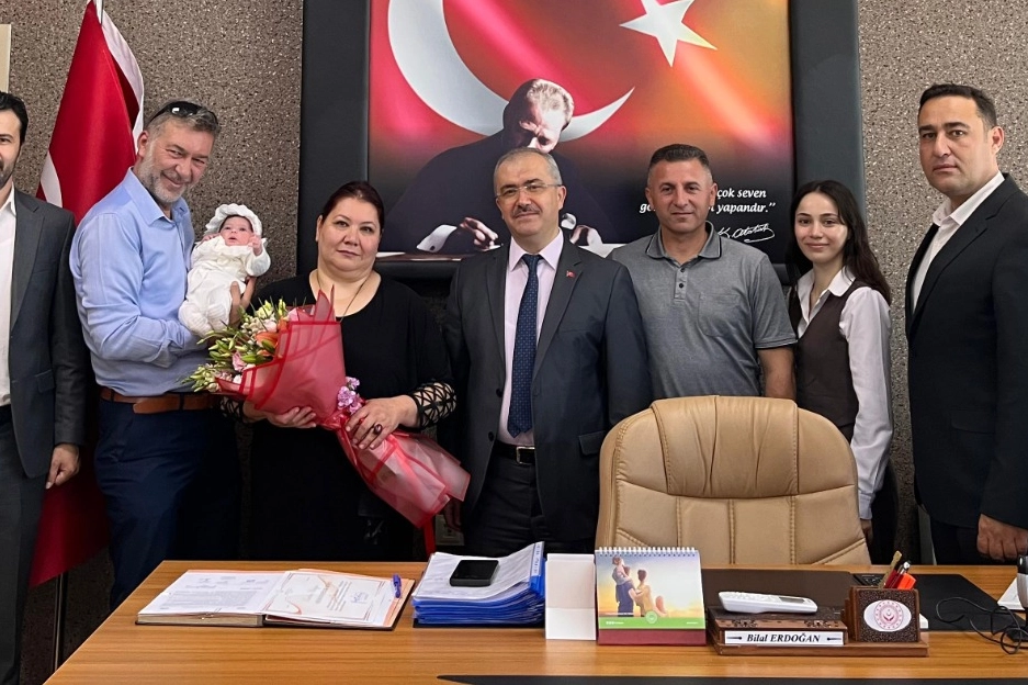 Türkiye’de bir ilk… Asel bebek, bayramı ‘Geçici Koruyucu Aile’de geçirecek