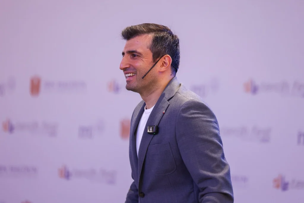 Bayraktar’dan siyasi partilere NeXT Sosyal daveti