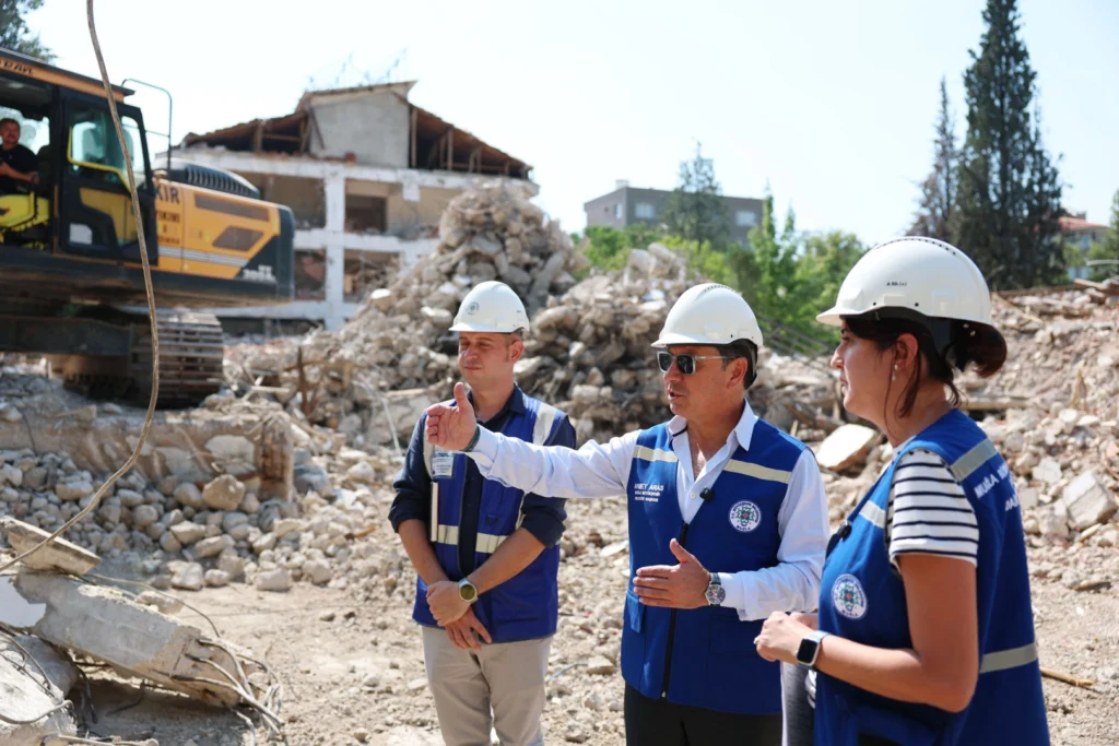 Muğla’da Başkan Aras’tan huzurevi yenileme denetimi