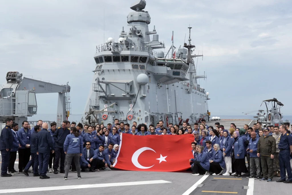 350 genç ‘Zafer Yolculuğu’nda