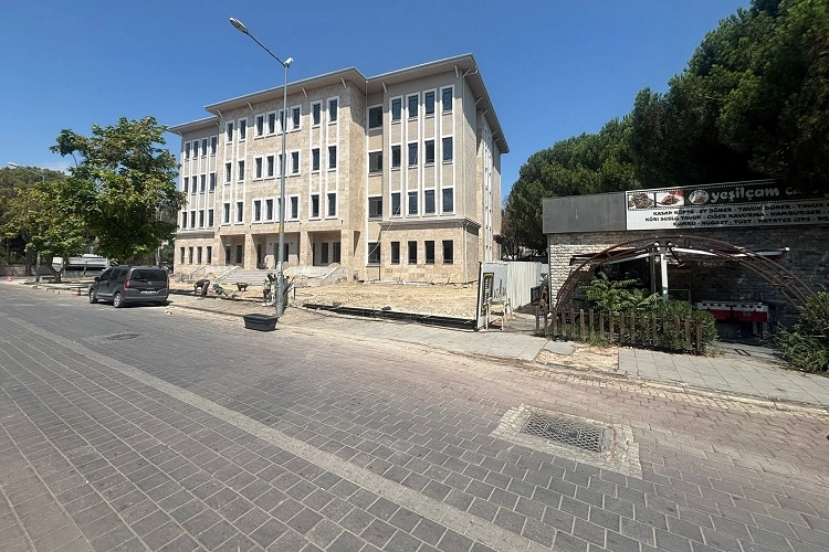 Manisa Saruhanlı’ya yeni hükümet konaği