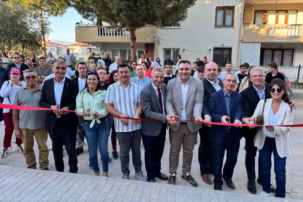 Kitap ve kahvenin yeni adresi ‘Mola Mudanya’ açıldı