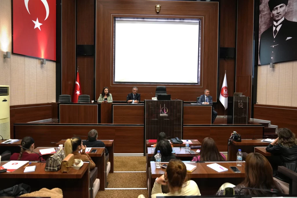 Ankara Keçiören’de personele ‘Kentsel Dönüşüm’ eğitimi