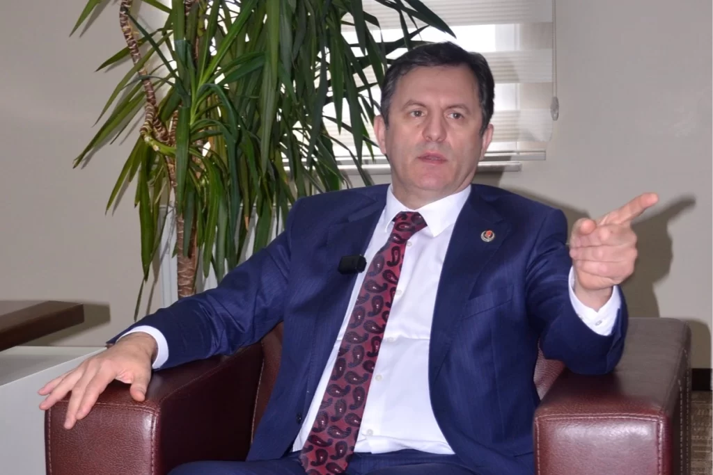 Yörükçüoğlu’ndan tarihi uyarı: Çin’le ticareti durdurun!