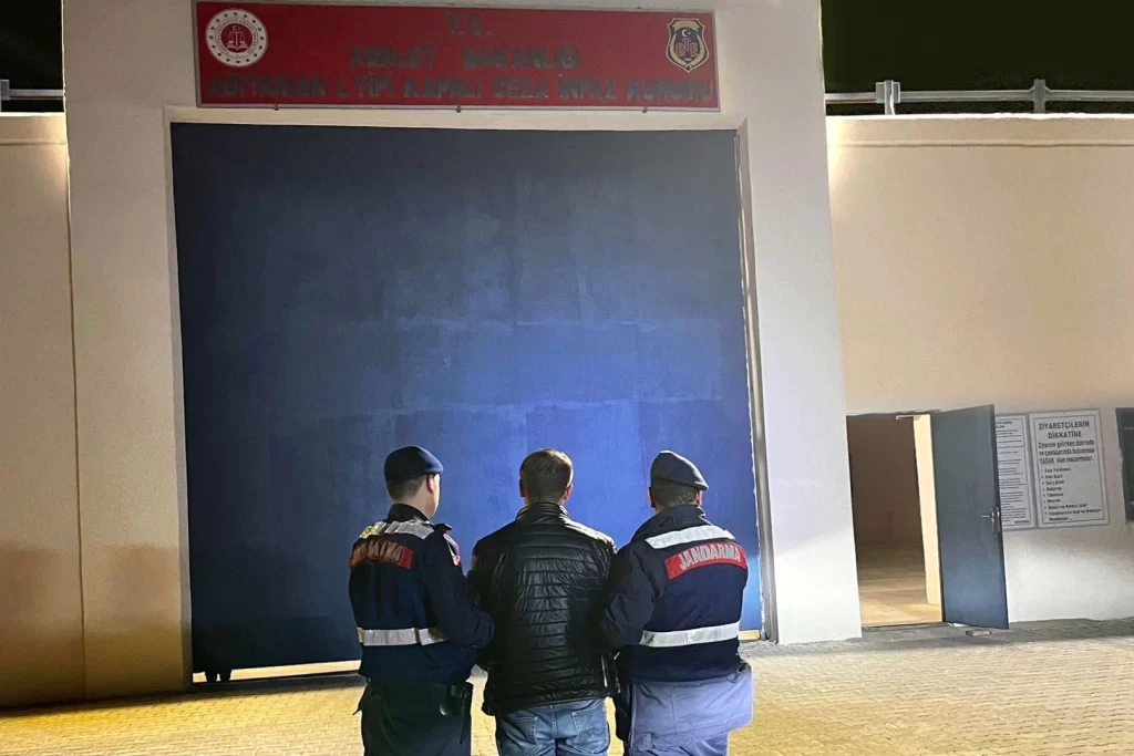 Adıyaman’da aranan şahıs operasyonla yakalandı