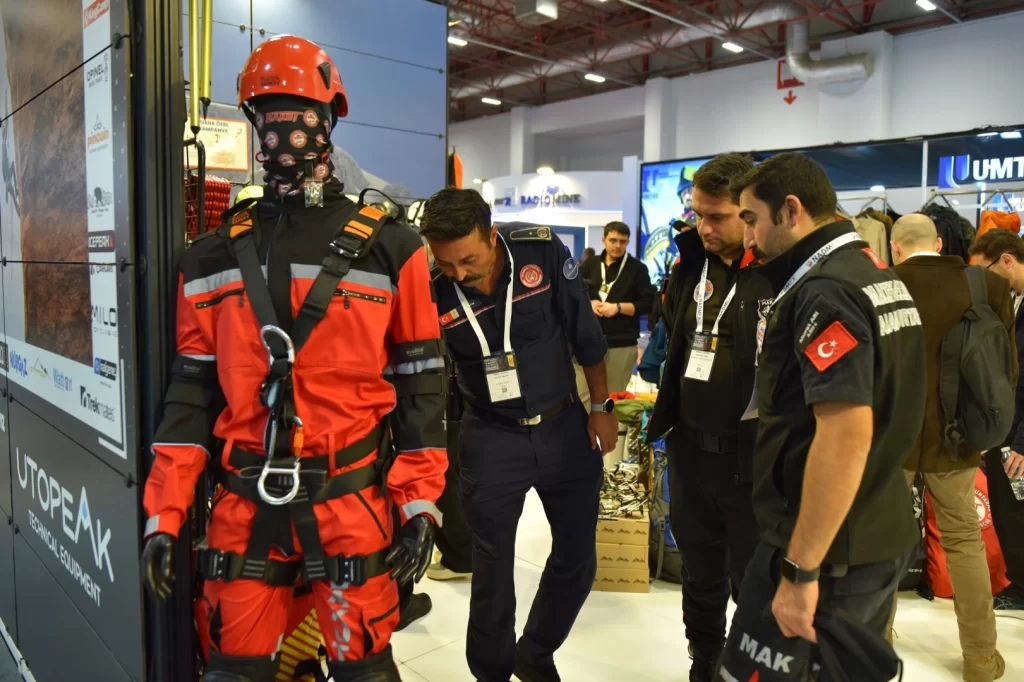 Afet Yönetimi Zirvesi ve Fuarı Türkiye’nin tüm paydaşlarını buluşturdu