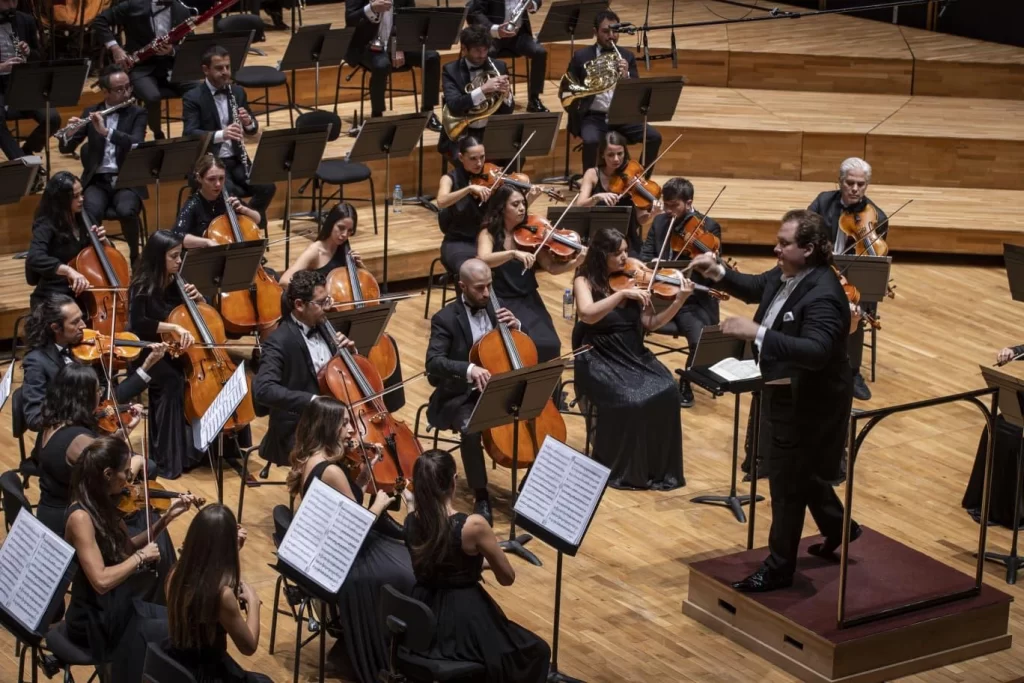 İzmir Oda Orkestrası’ndan unutulmayacak konserler