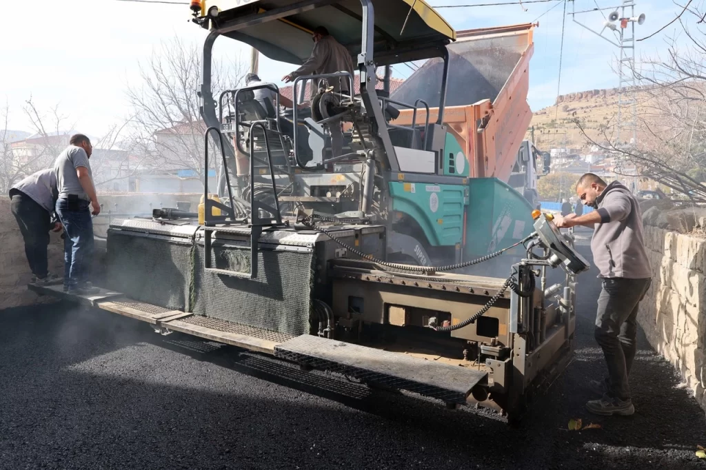 Kayseri Kepez’de konforlu ulaşım için asfalt mesaisi
